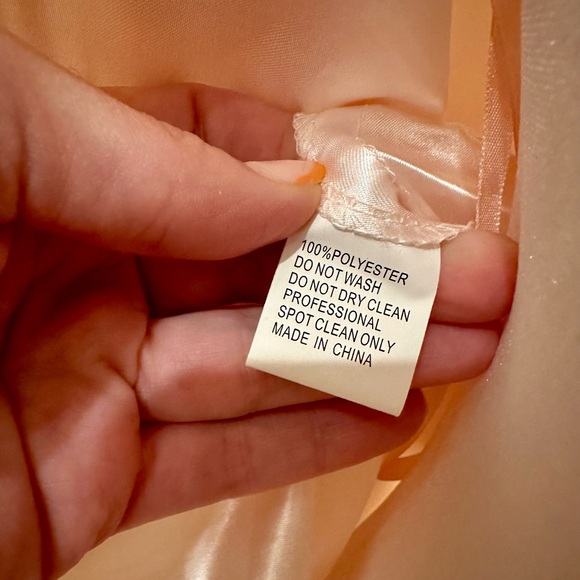 Ieena for MacDuggal High Neck Chiffon Gown Maxi Dress Blush Size 6 NWT - Picture 3 of 9